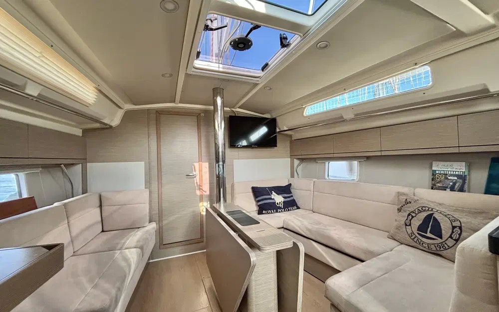 slider 9 Hanse 418