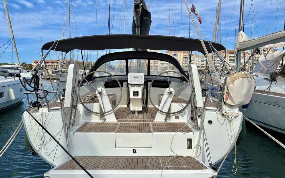 slider 1 Hanse 418