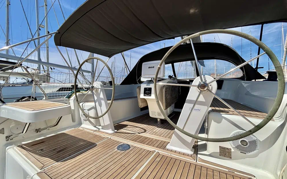 slider 7 Hanse 418