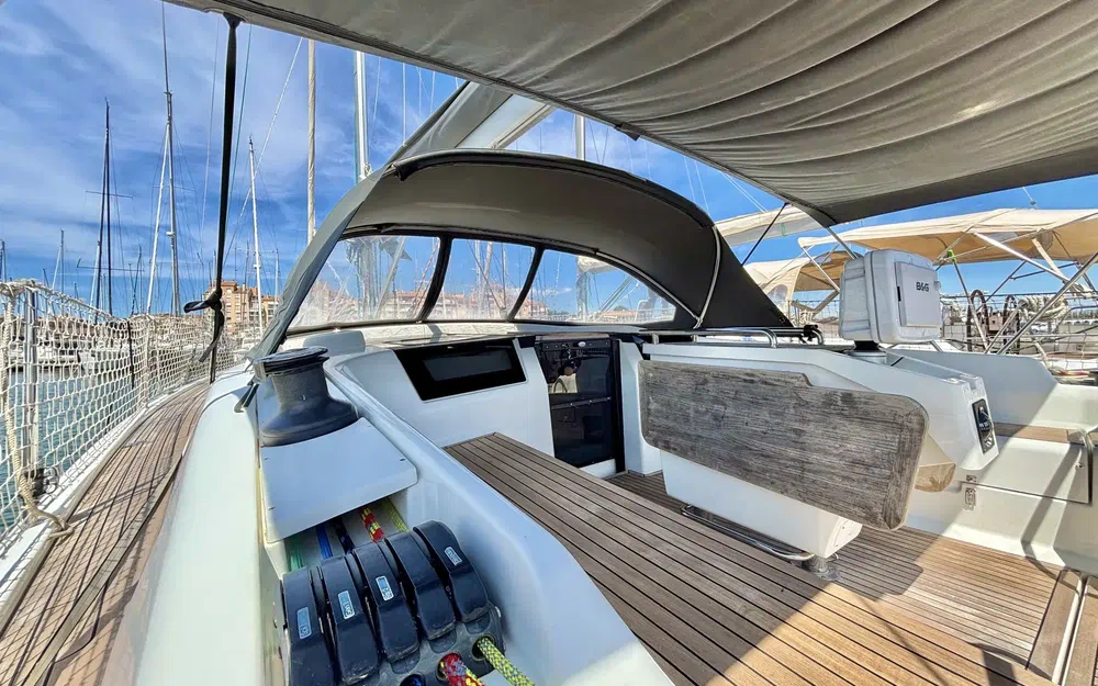 slider 8 Hanse 418