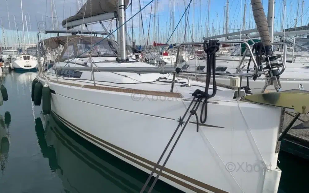slider 1 Jeanneau Sun Odyssey 379