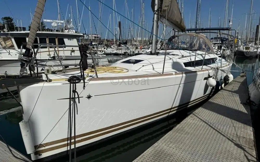 slider 2 Jeanneau Sun Odyssey 379