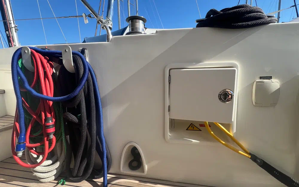 slider 107 Prestige Yachts 560 Fly