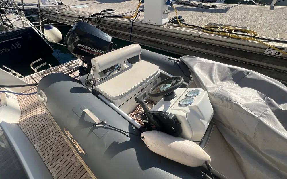 slider 111 Prestige Yachts 560 Fly