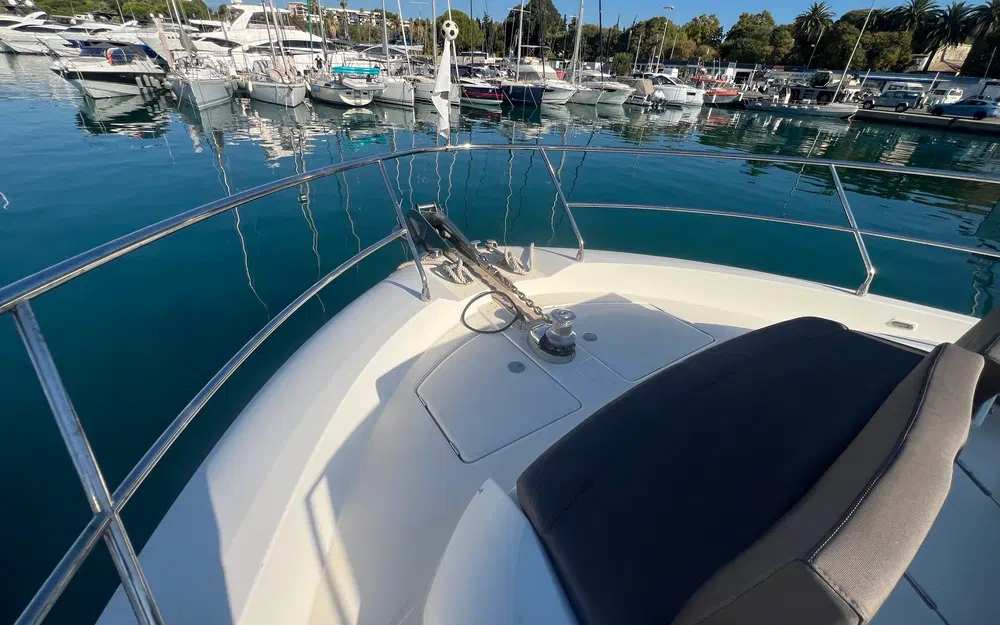 slider 21 Prestige Yachts 560 Fly