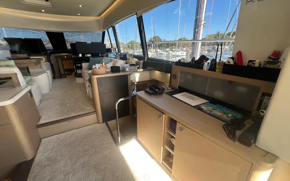 slider 48 Prestige Yachts 560 Fly