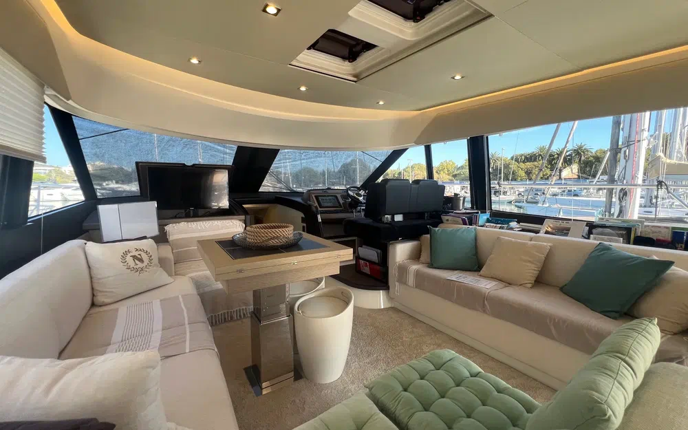 slider 58 Prestige Yachts 560 Fly