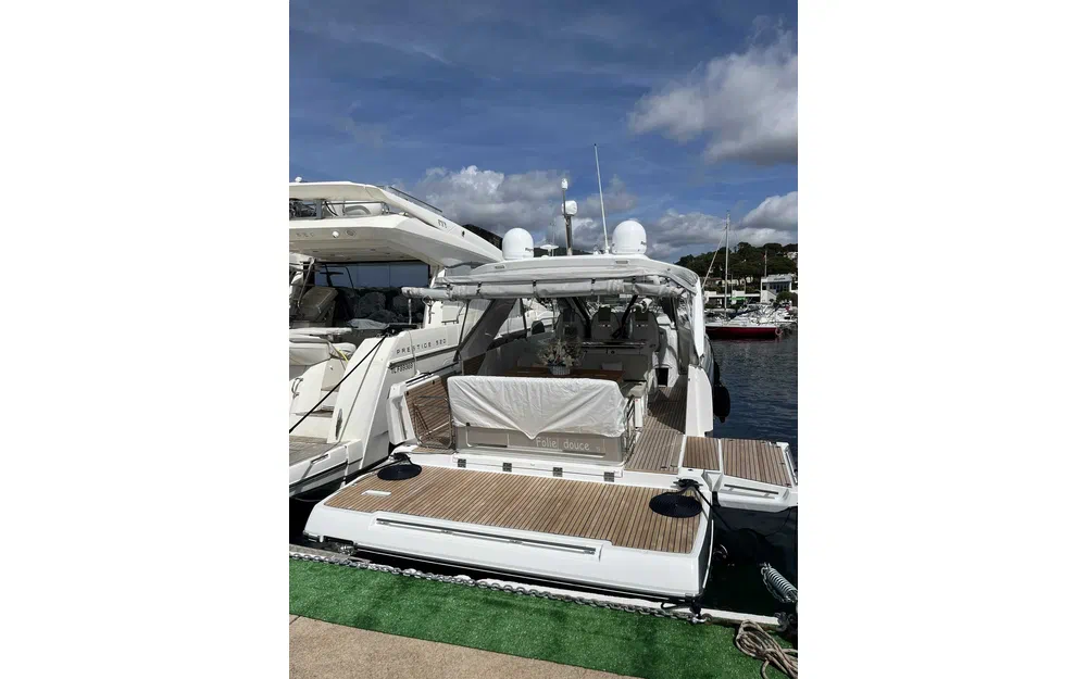 slider 3 Jeanneau DB 37