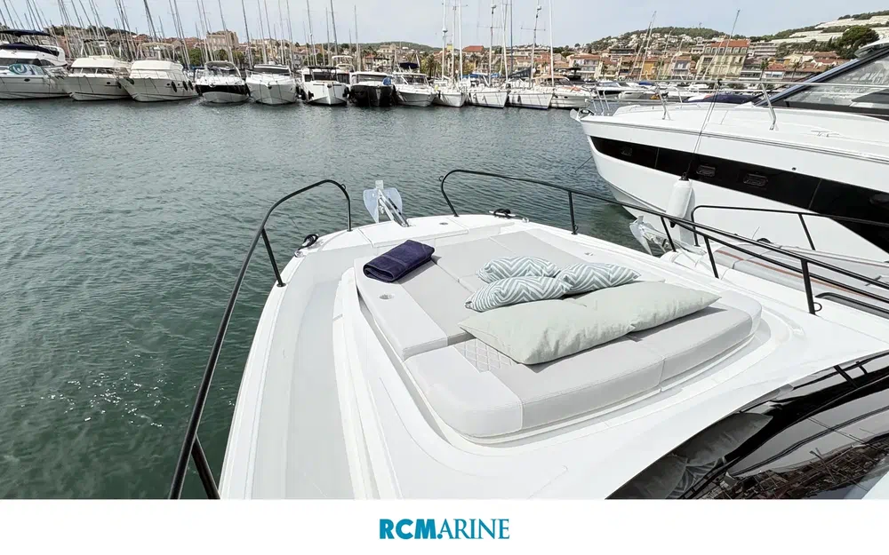 slider 11 Beneteau Flyer 9 Sundeck