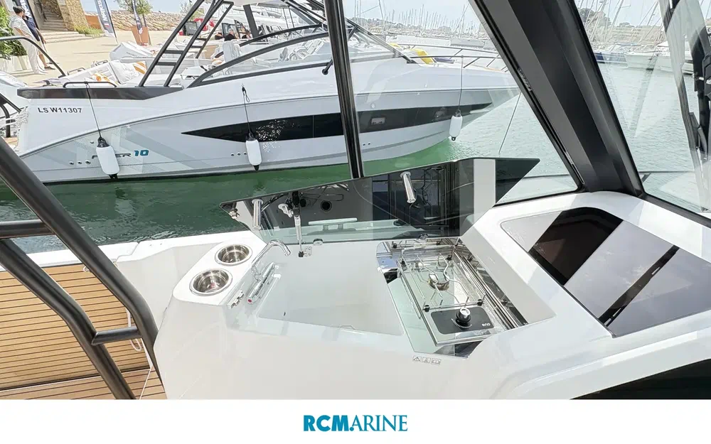 slider 19 Beneteau Flyer 9 Sundeck