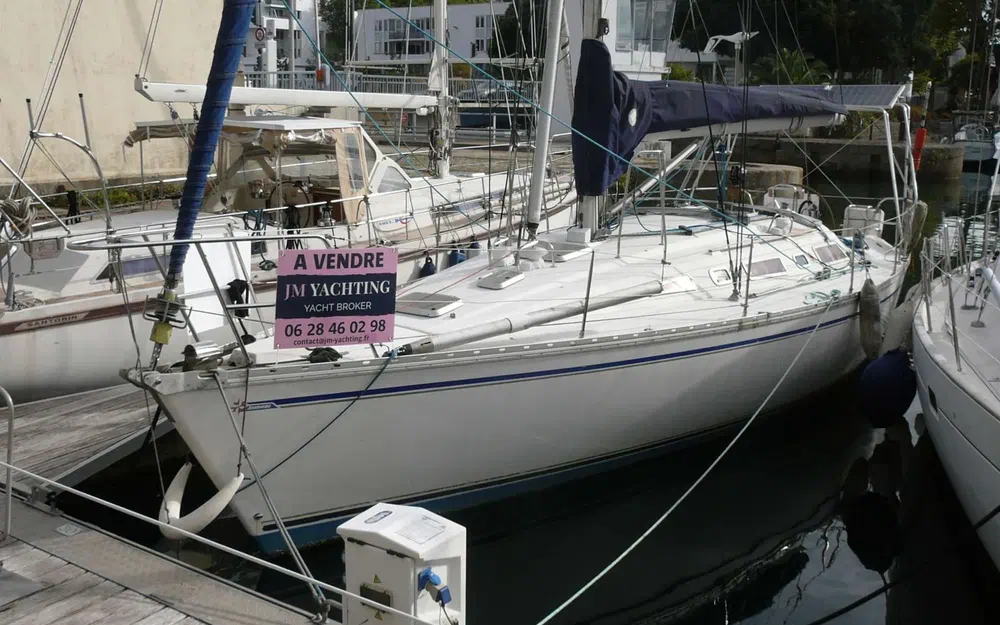 slider 0 Jeanneau Sun Charm 39