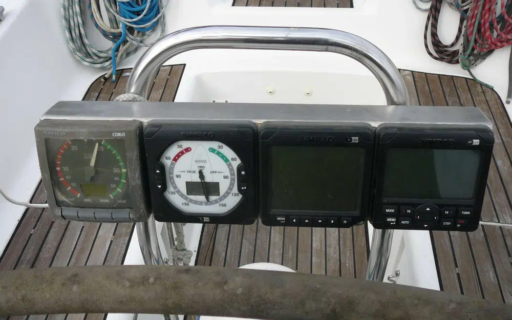 slider 5 Jeanneau Sun Charm 39