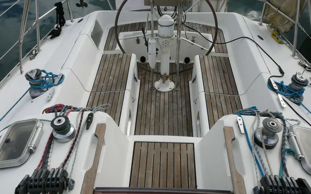 slider 6 Jeanneau Sun Charm 39