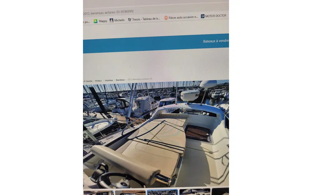 slider 6 Beneteau Antares 30
