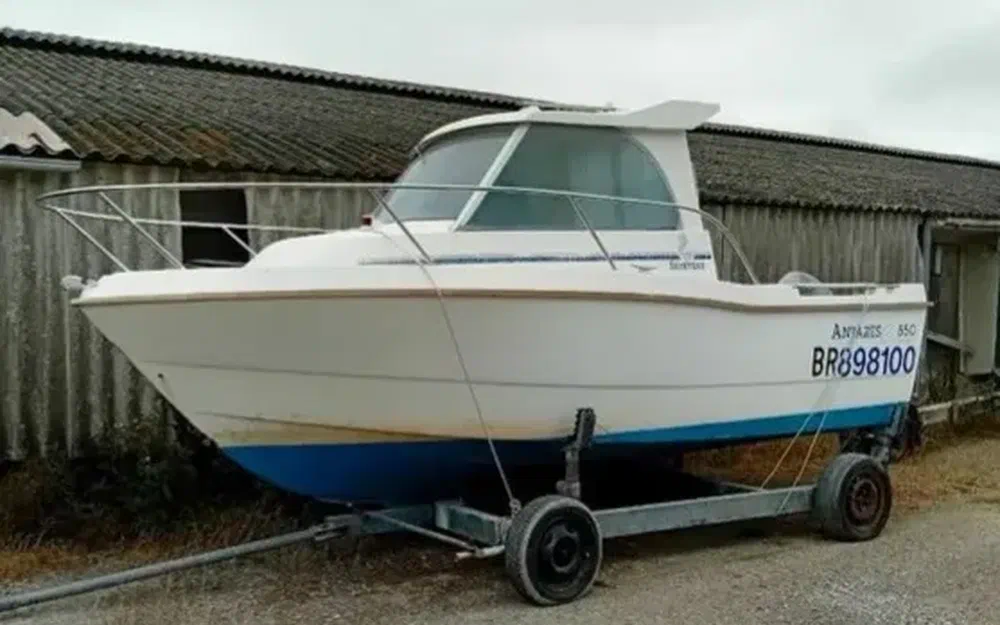 slider 0 Beneteau Calanque 550