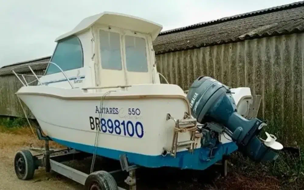 slider 1 Beneteau Calanque 550