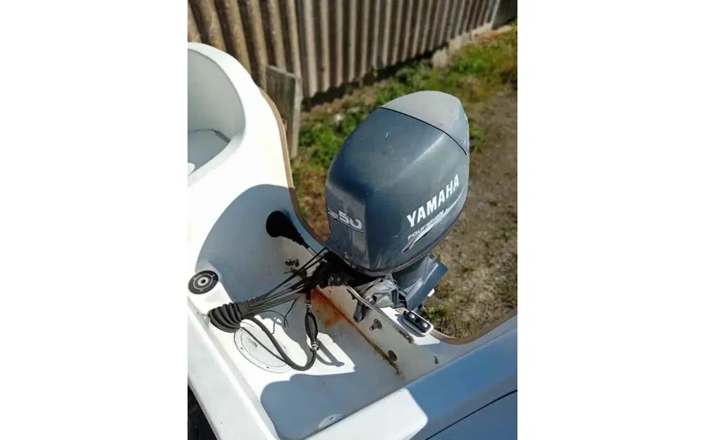 slider 7 Beneteau Calanque 550