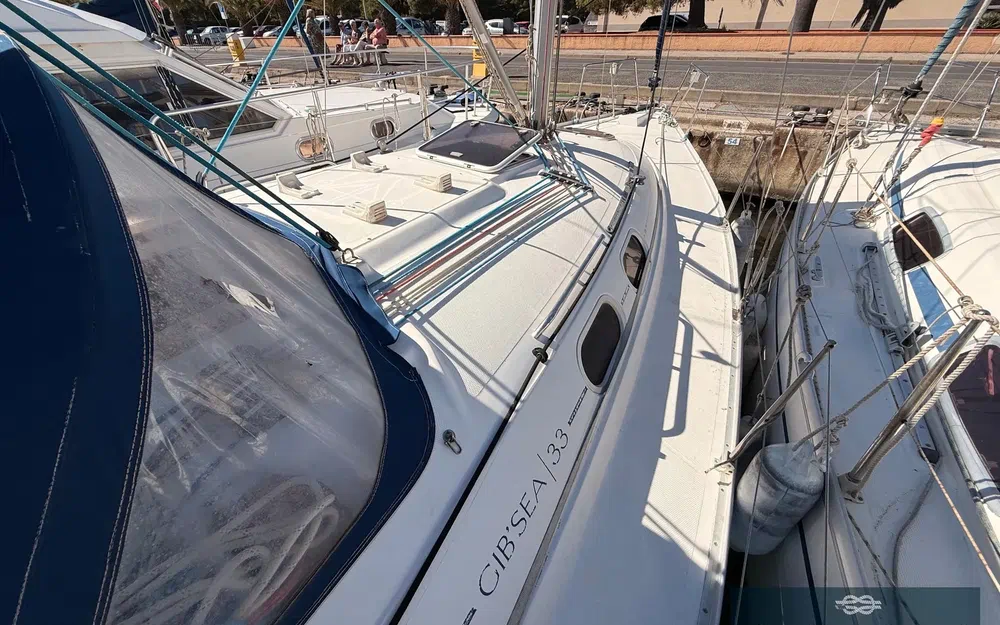 slider 23 Dufour Gib Sea 33