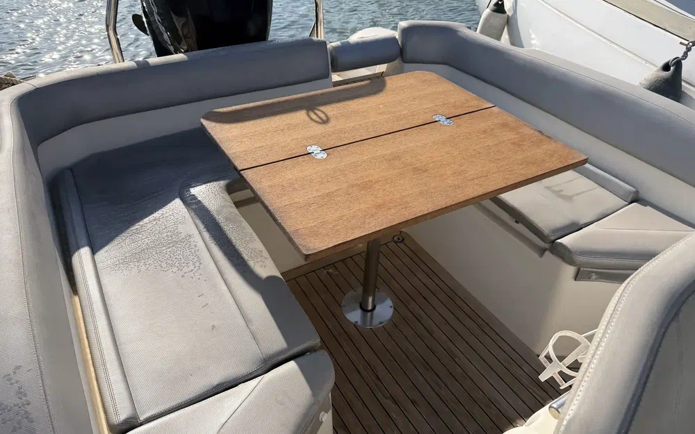 slider 9 Joker Boat Clubman 24