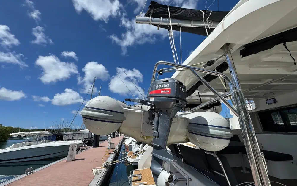 slider 2 Lagoon 46