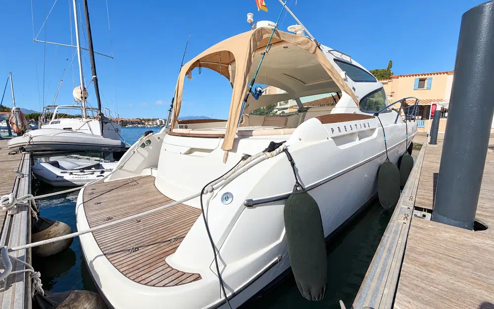 slider 3 Jeanneau Prestige 34 Hard Top
