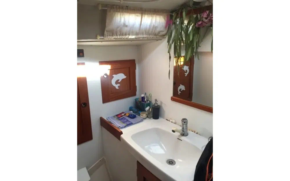 slider 20 Hallberg Rassy 36
