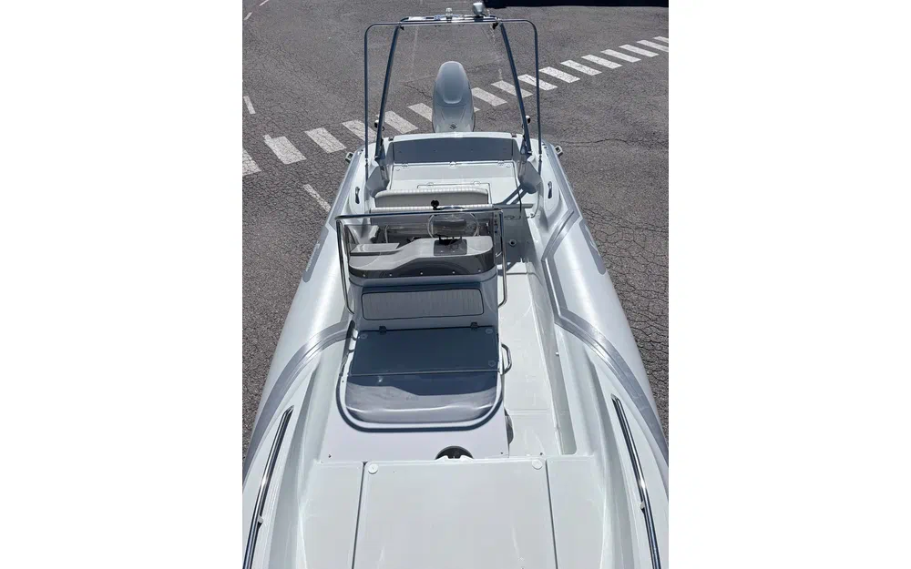 slider 19 Zar Formenti Zar 53 Classic Luxury