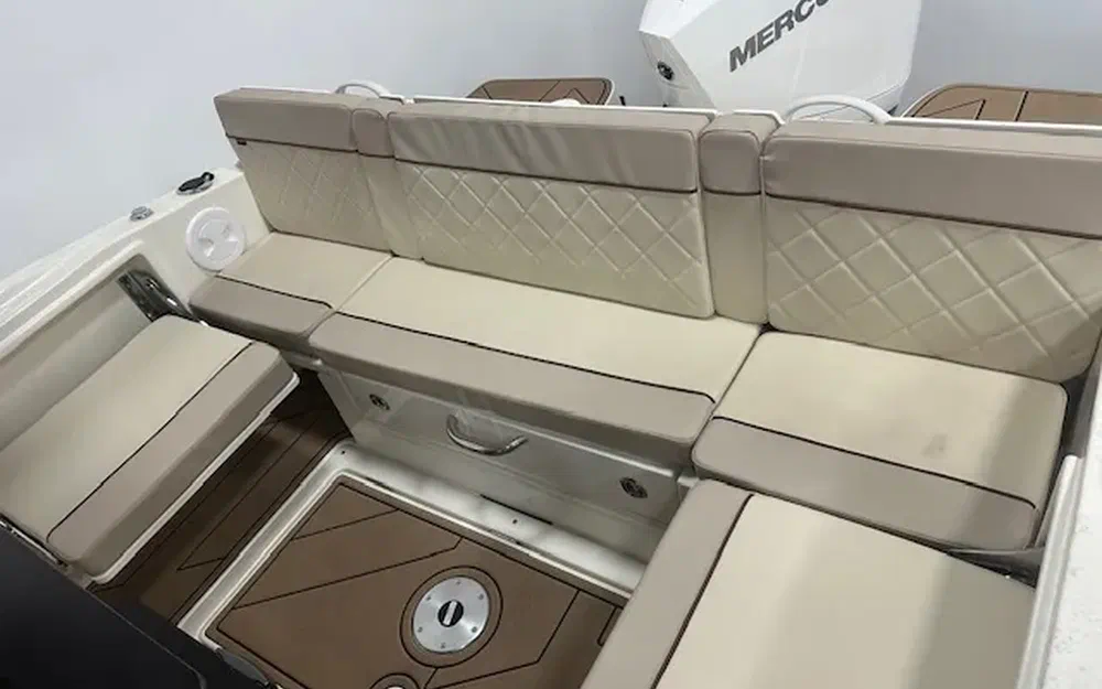 slider 11 Quicksilver 805 Open