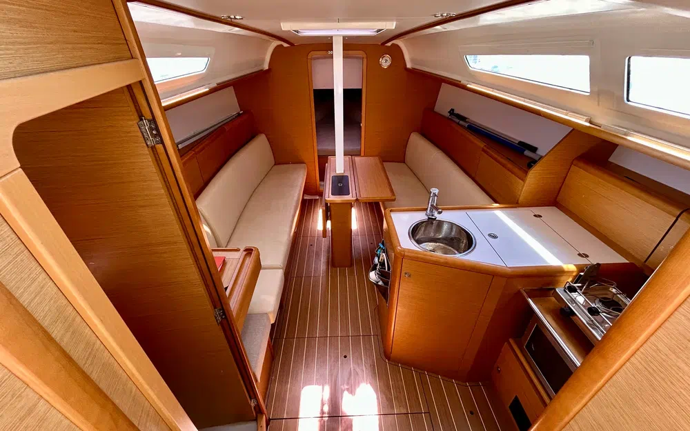 slider 1 Jeanneau SUN ODYSSEY 33 i Performance