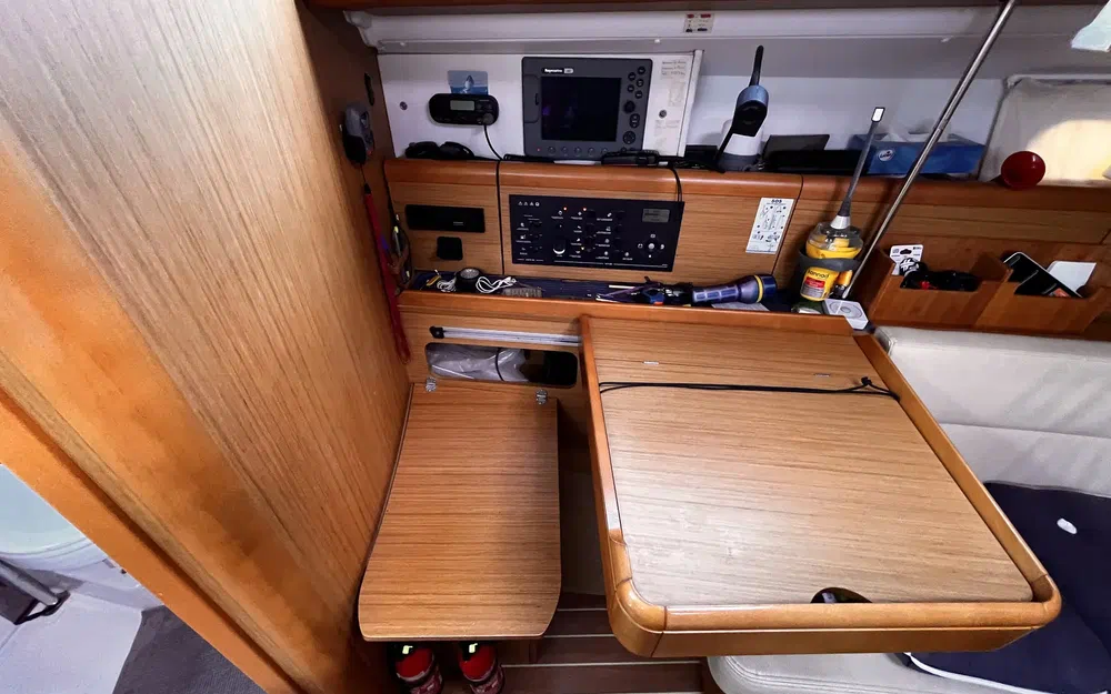 slider 18 Jeanneau Sun Odyssey 36 i Performance