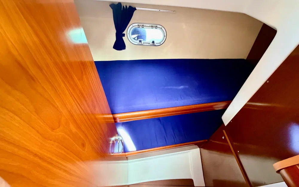 slider 21 Beneteau Antares 980