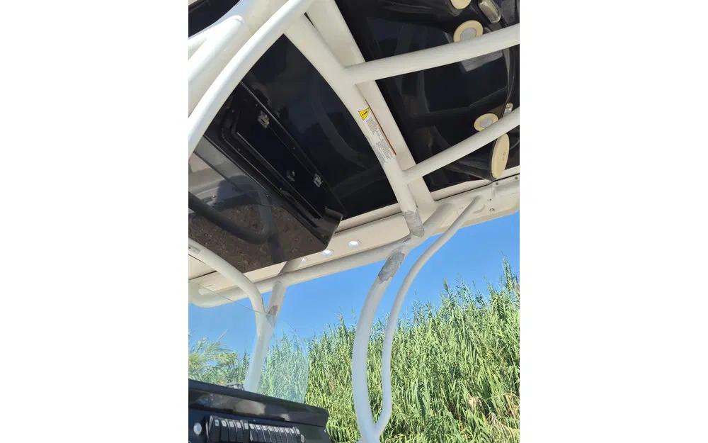 slider 3 Wellcraft 242