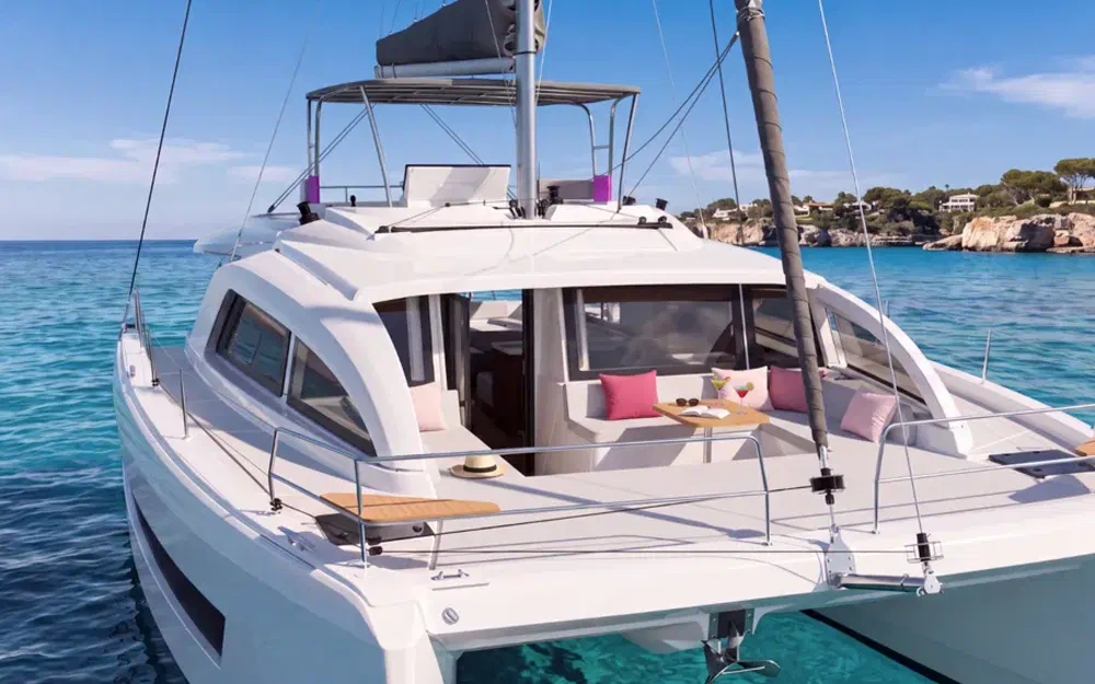 slider 2 Bali Catamarans Bali 4.3