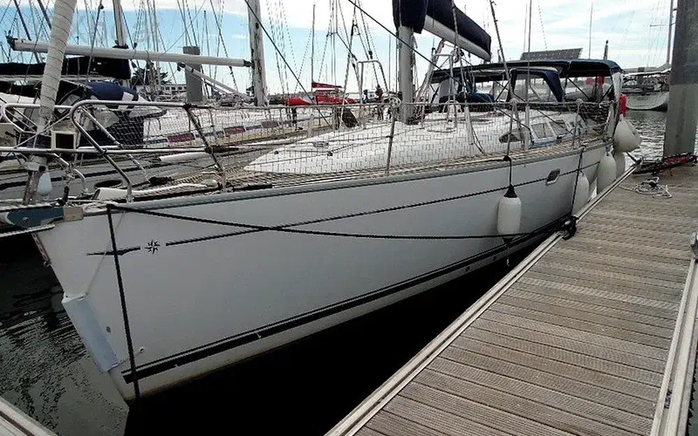 slider 4 Jeanneau Sun Odyssey 43