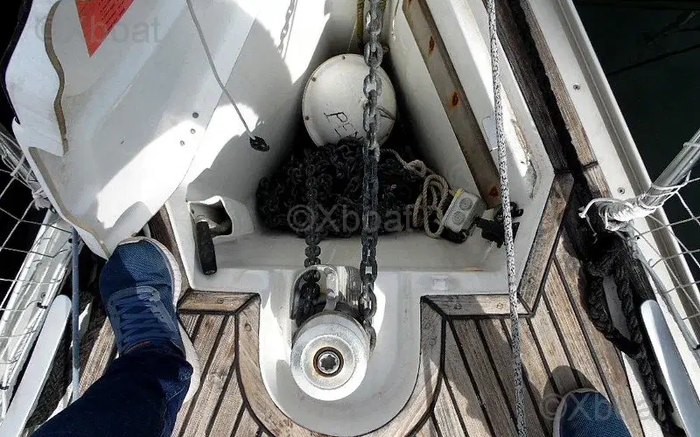 slider 6 Jeanneau Sun Odyssey 43