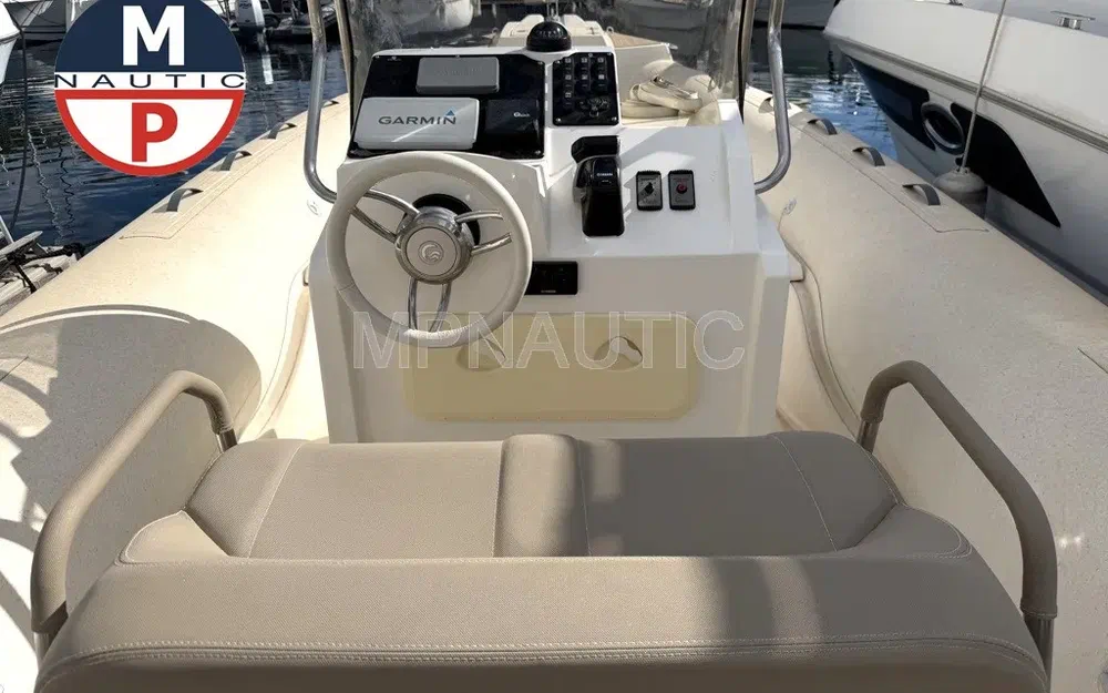 slider 1 Capelli Tempest 775