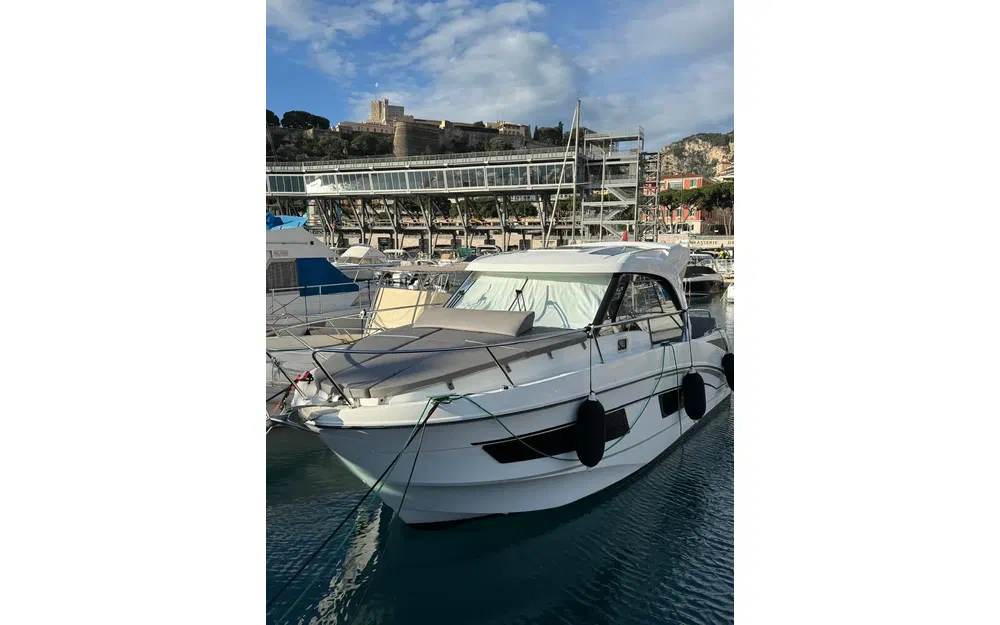 slider 14 Beneteau Antares Serie 9