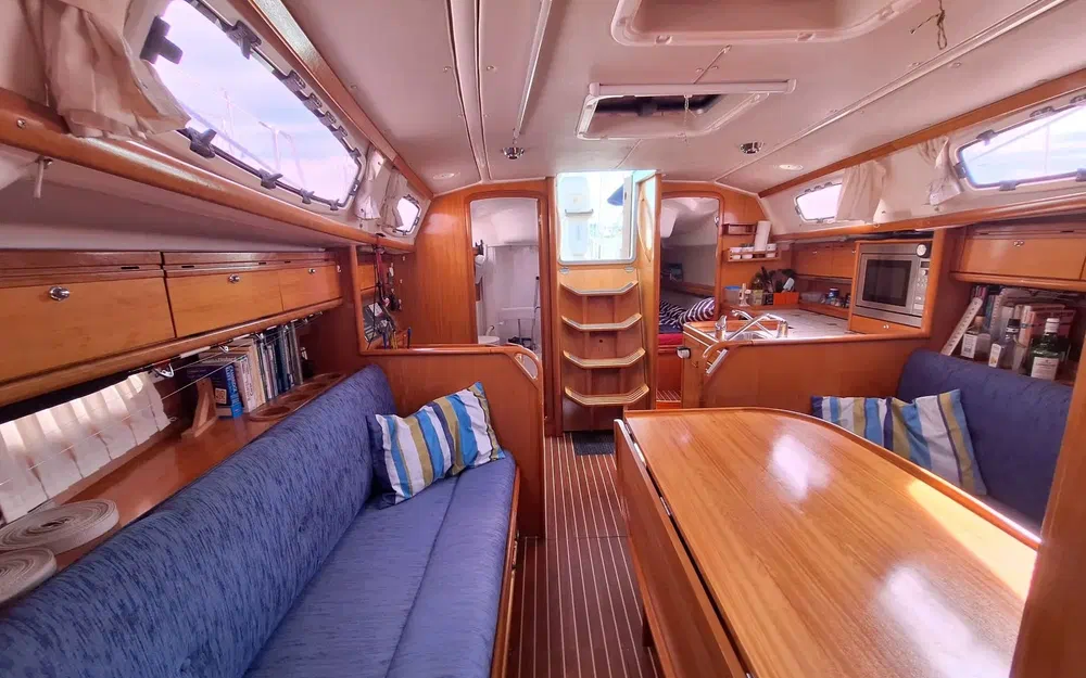 slider 9 Bavaria 34 Cruiser