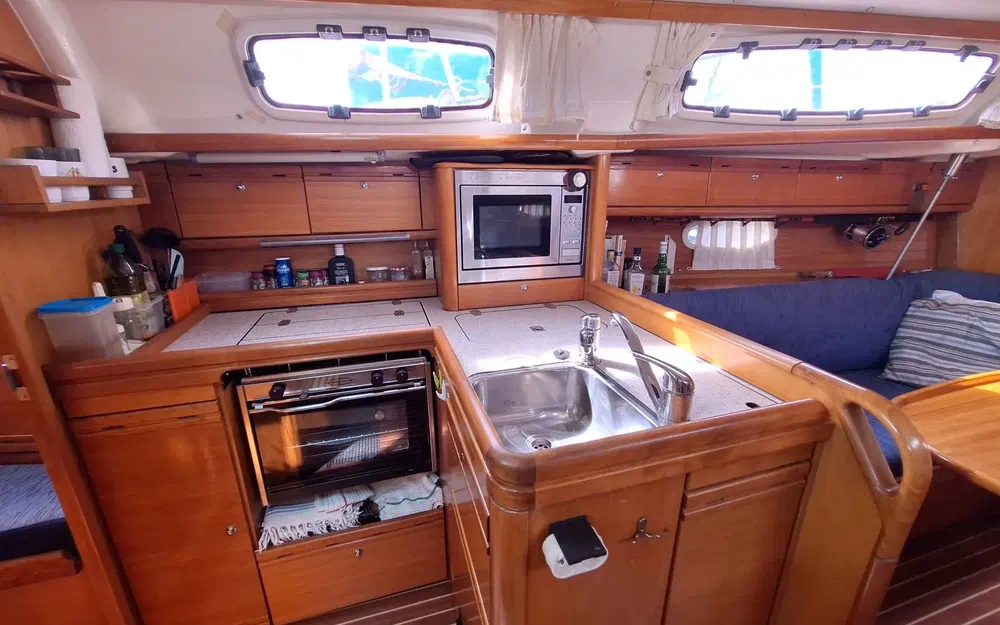 slider 3 Bavaria 34 Cruiser