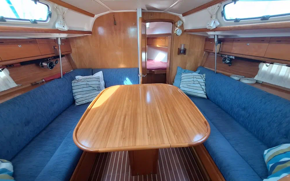 slider 5 Bavaria 34 Cruiser