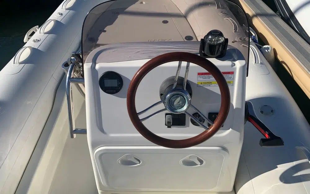 slider 6 Zodiac Medline 540