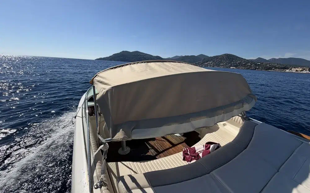 slider 13 Jeanneau Runabout 755