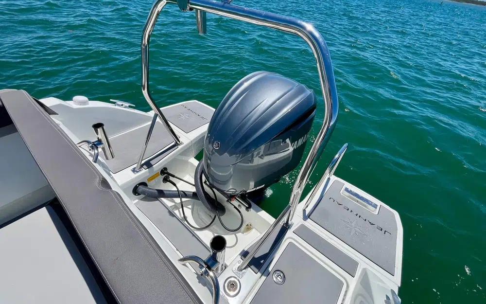 slider 13 Jeanneau Cap Camarat 7.5 CC Series 3
