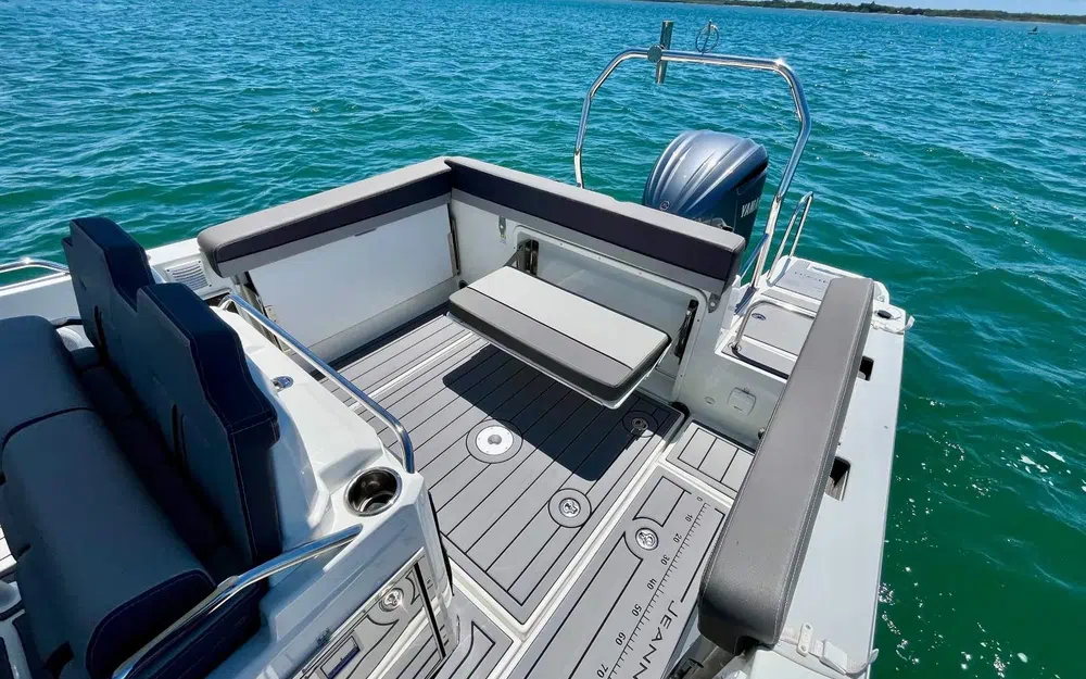 slider 14 Jeanneau Cap Camarat 7.5 CC Series 3