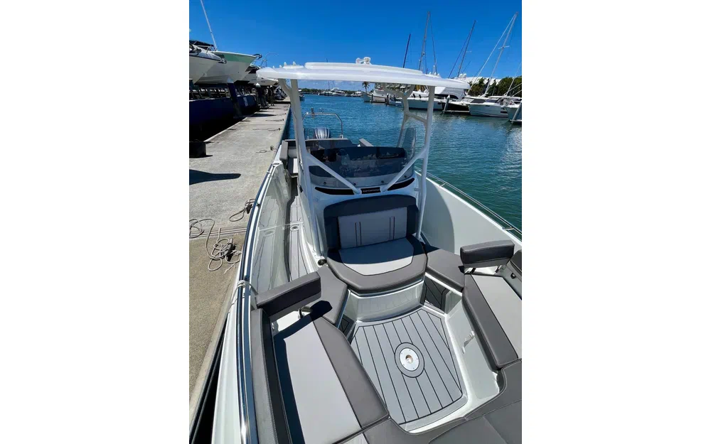 slider 6 Jeanneau Cap Camarat 7.5 CC Series 3