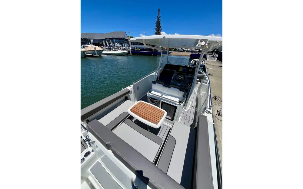 slider 8 Jeanneau Cap Camarat 7.5 CC Series 3