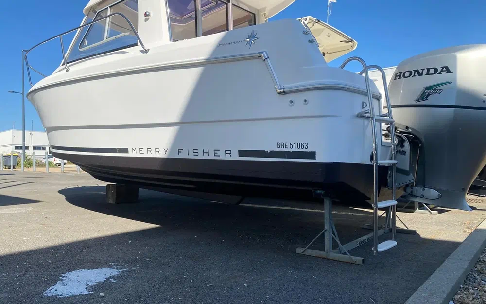slider 12 Jeanneau Merry Fisher 645