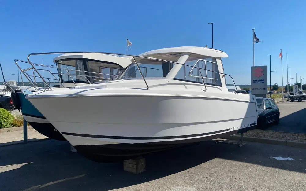 slider 1 Jeanneau Merry Fisher 645