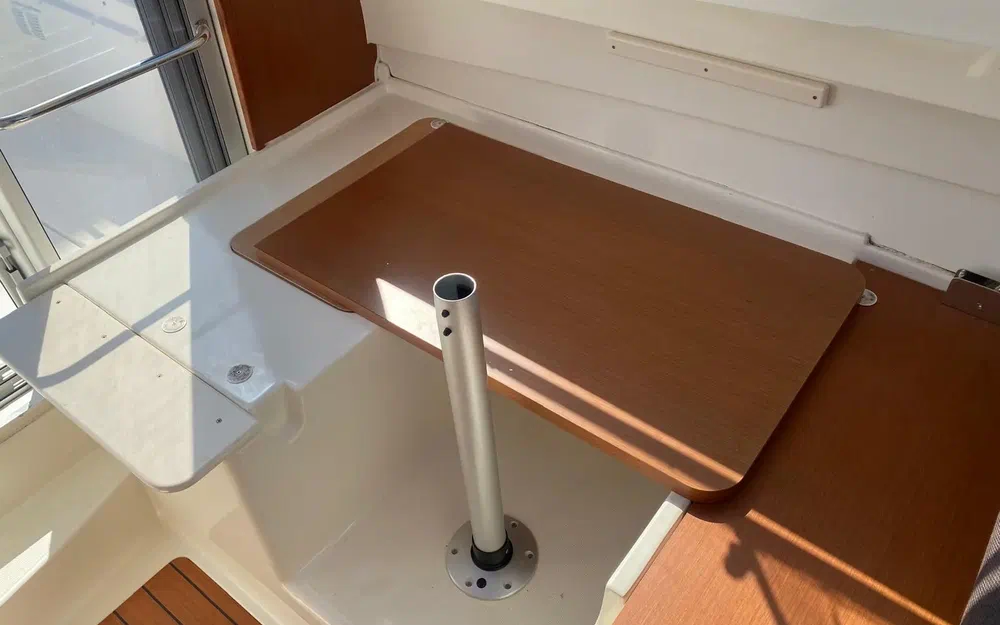 slider 19 Jeanneau Merry Fisher 645