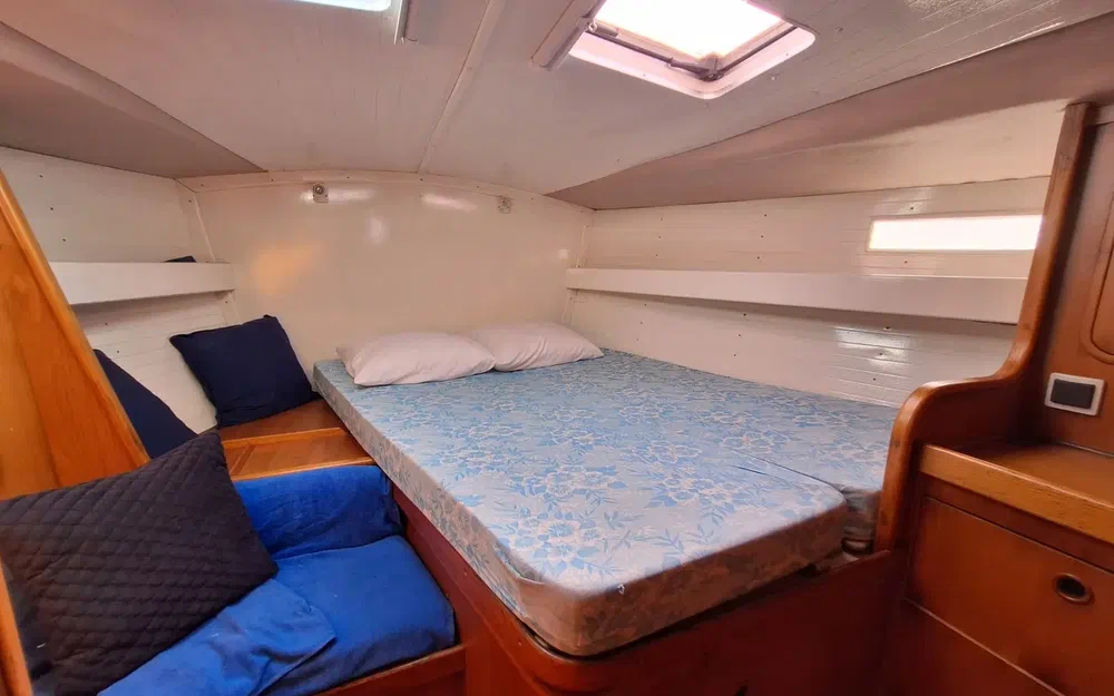 slider 9 Beneteau Oceanis 430